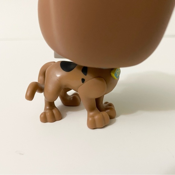 Funko POP Scooby Doo with Ruh-Roh Sign Figure Toy - Picture 7 of 13